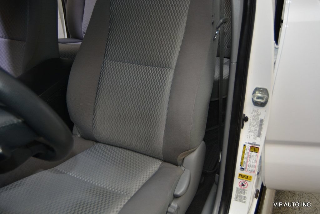 Used 2013 Toyota Tacoma PreRunner w/ SR5 Pkg RWD image 11