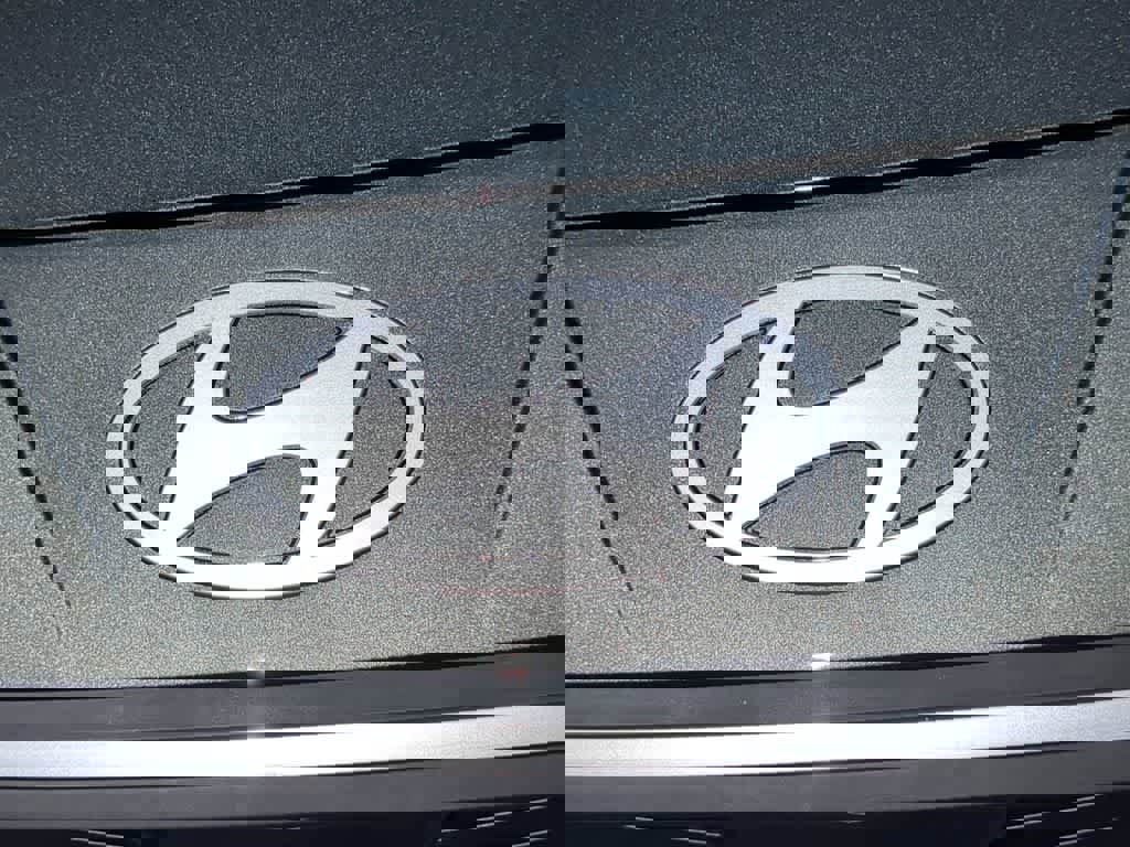 New 2026 Hyundai Elantra Blue image 12