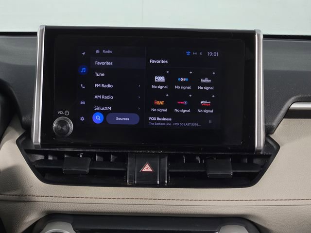 Used 2024 Toyota RAV4 XLE image 22