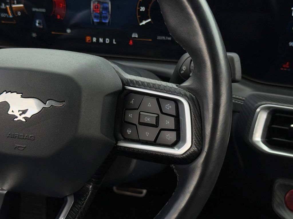 Used 2025 Ford Mustang Premium RWD image 8