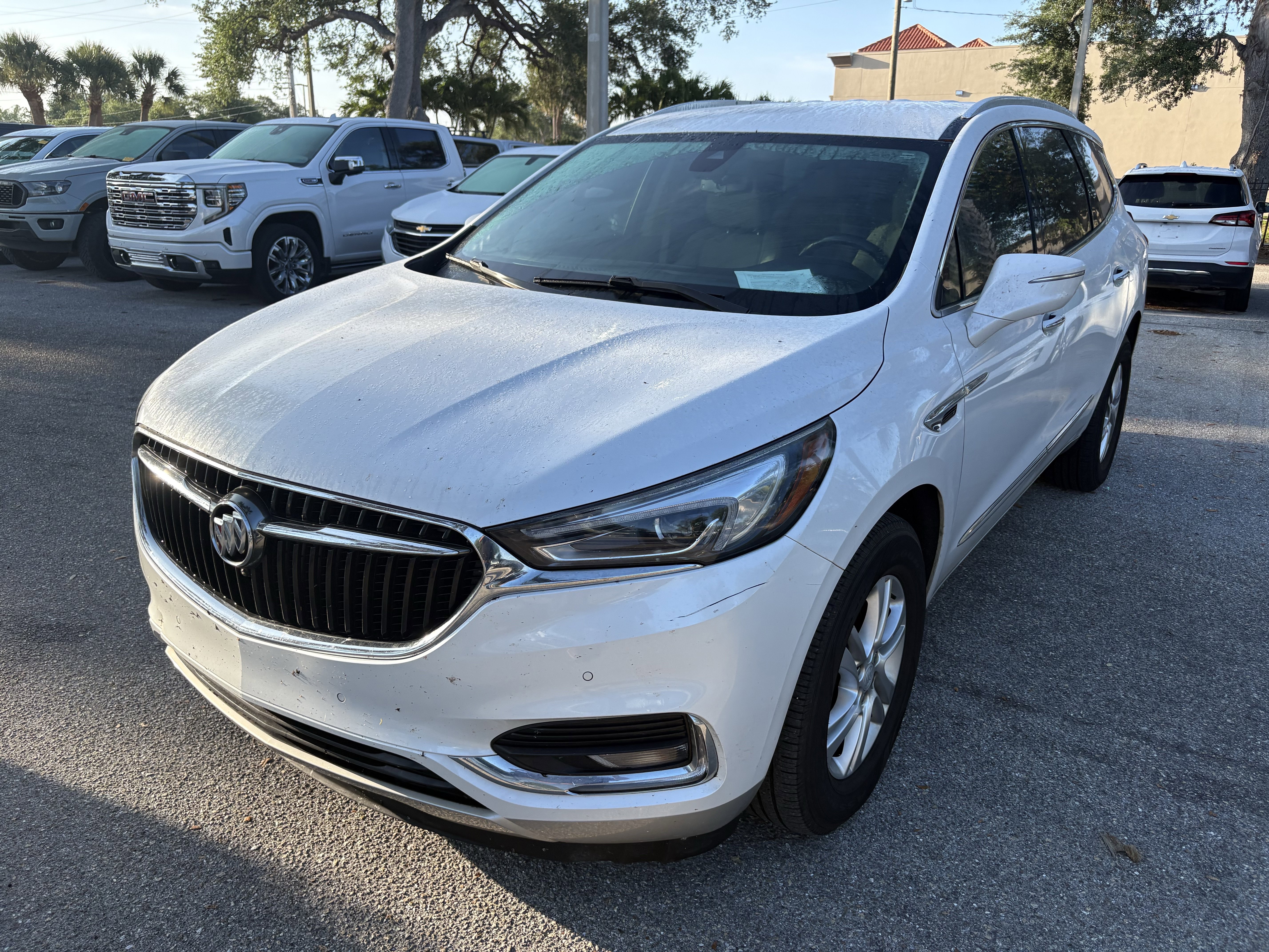 Used 2018 Buick Enclave Premium w/ Trailering Package FWD image 3