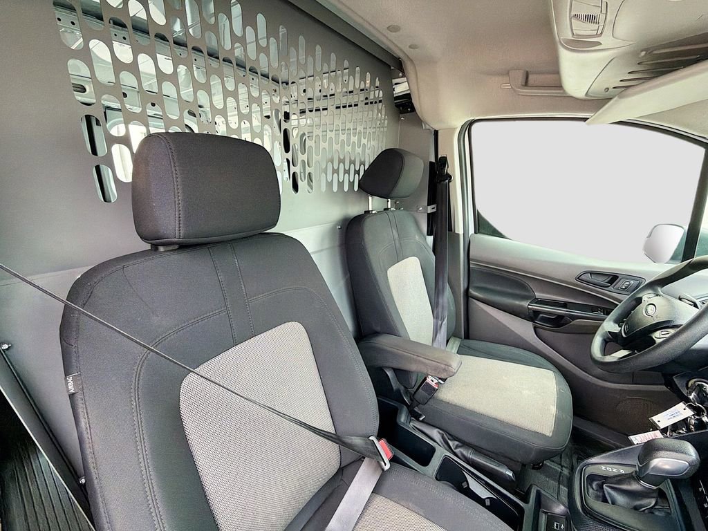Used 2023 Ford Transit Connect XL image 25