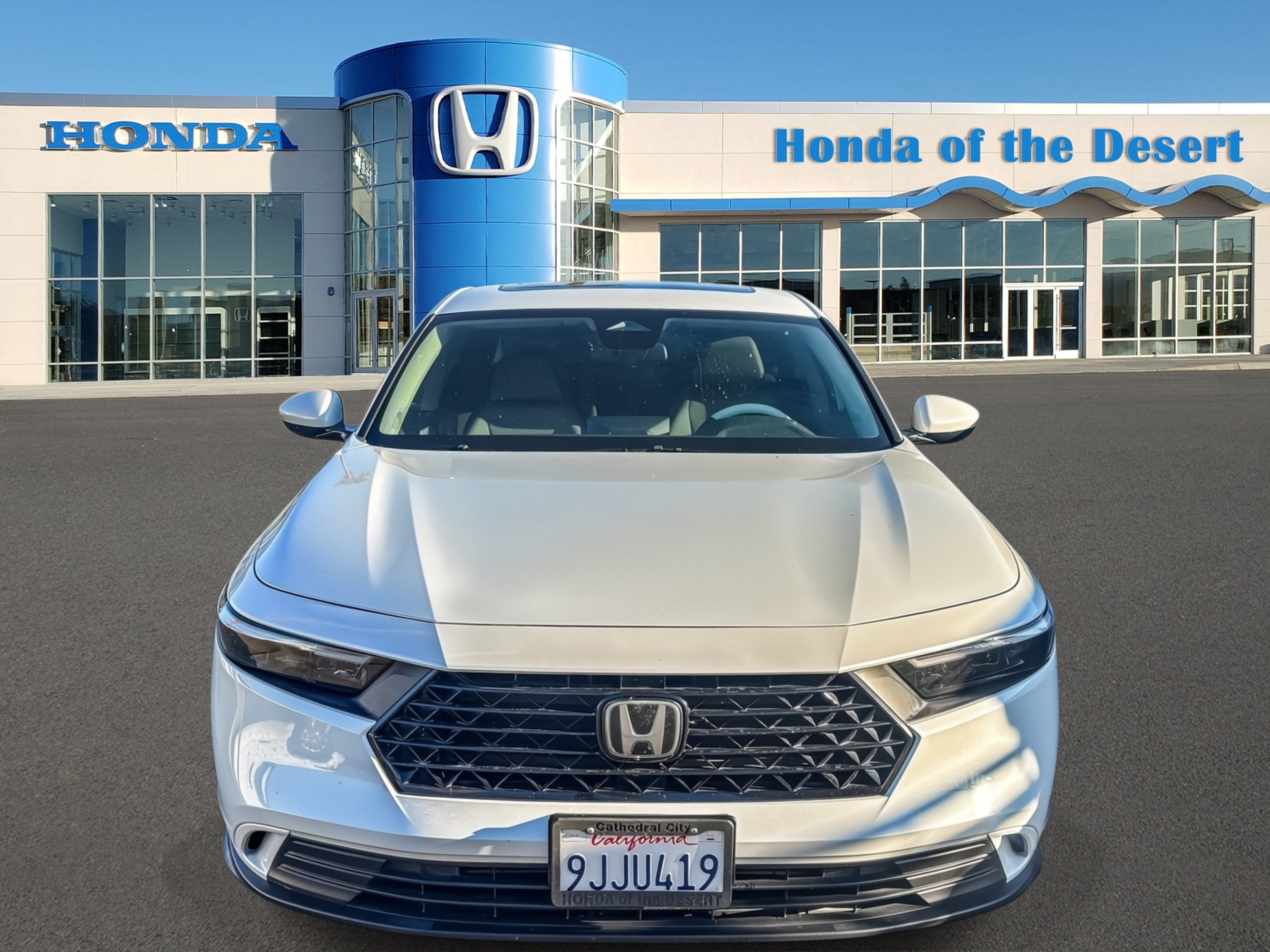 Used 2023 Honda Accord EX image 2