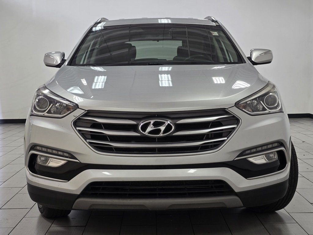 Used 2018 Hyundai Santa Fe Sport w/ 2.4L Value Package 02 AWD/4WD image 8