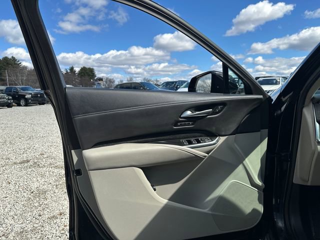 Used 2023 Cadillac XT4 Premium Luxury AWD/4WD image 27