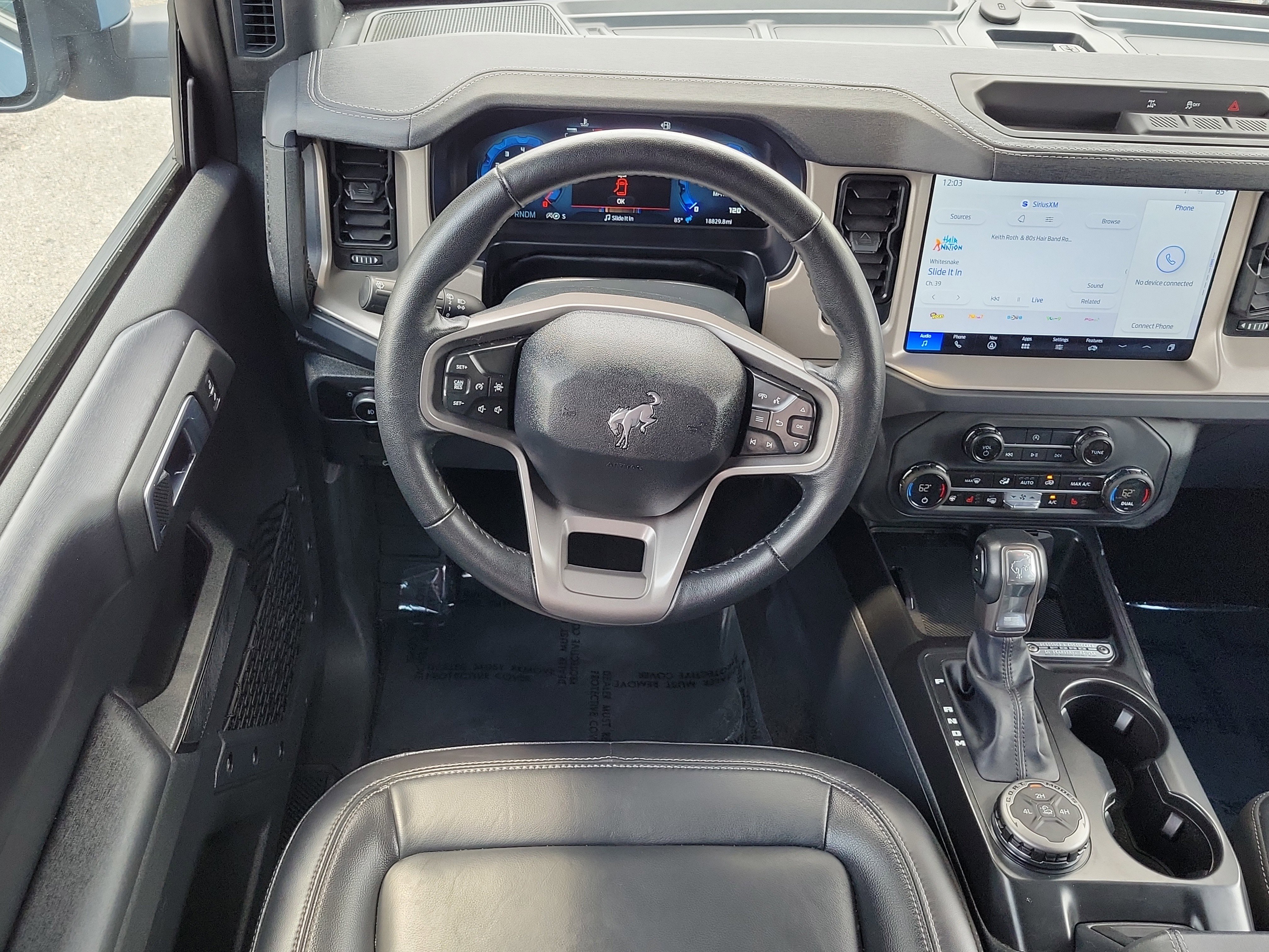 Certified 2025 Ford Bronco Outer Banks AWD/4WD image 16