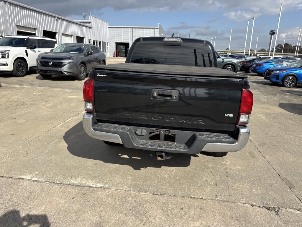 Used 2018 Toyota Tacoma SR5 image 21