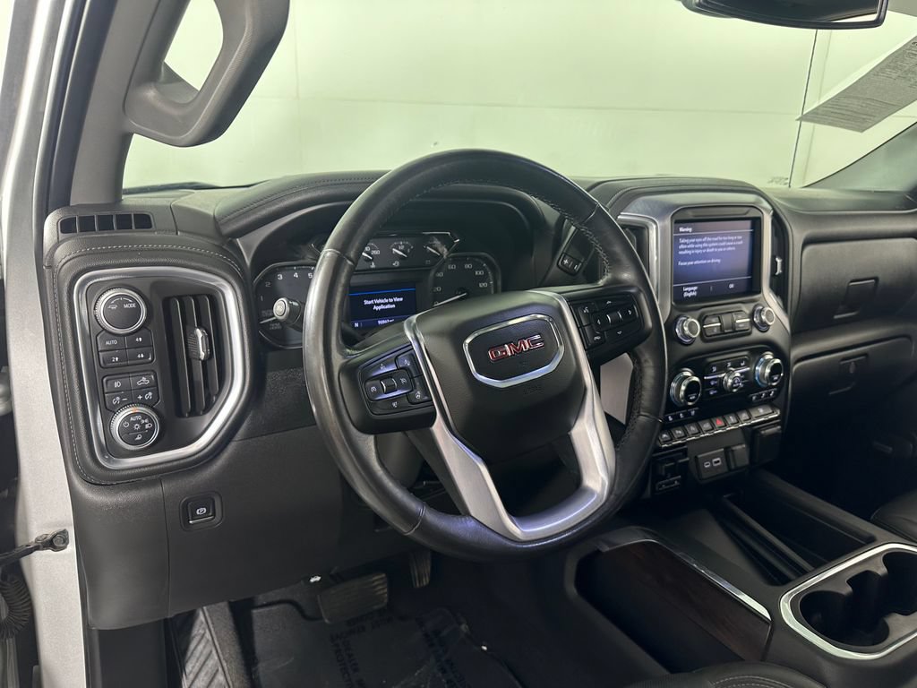 Used 2020 GMC Sierra 1500 SLT w/ SLT Premium Plus Package AWD/4WD image 18
