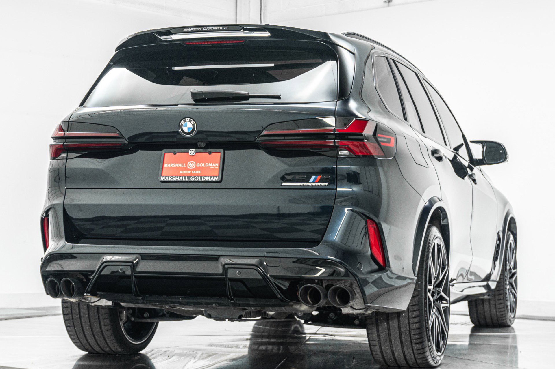 Used 2024 BMW X5 M Competition w/ Executive Package AWD/4WD image 9