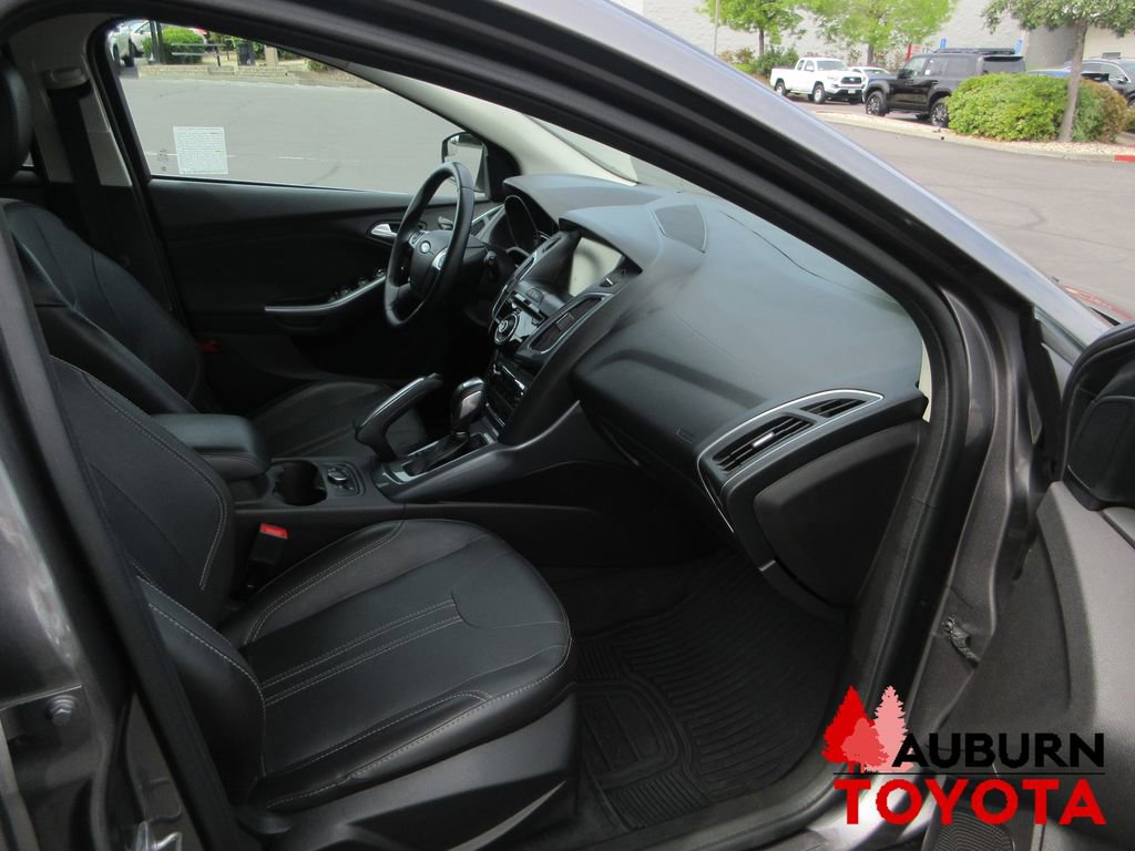 Used 2014 Ford Focus Titanium image 10