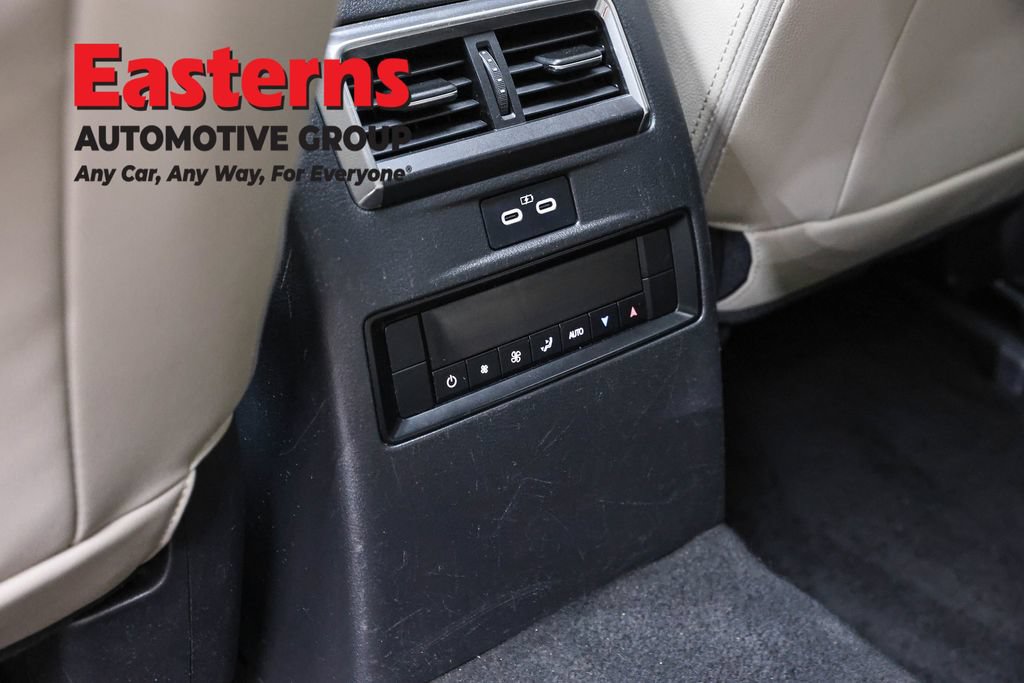 Used 2024 MAZDA CX-90 Plug-In Hybrid w/ Preferred AWD/4WD image 23