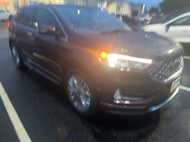 Used 2020 Ford Edge Titanium w/ Equipment Group 301A image 3