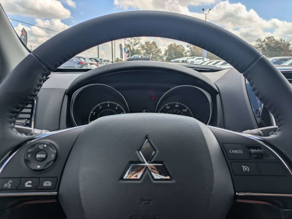New 2026 Mitsubishi Outlander Sport SE image 29