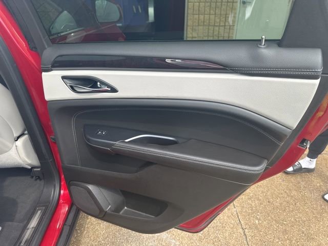 Used 2014 Cadillac SRX Performance w/ Driver Awareness Package image 19