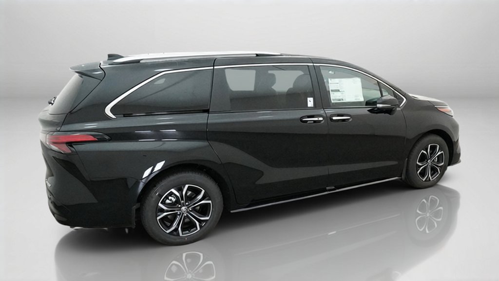 New 2026 Toyota Sienna Platinum AWD/4WD image 13