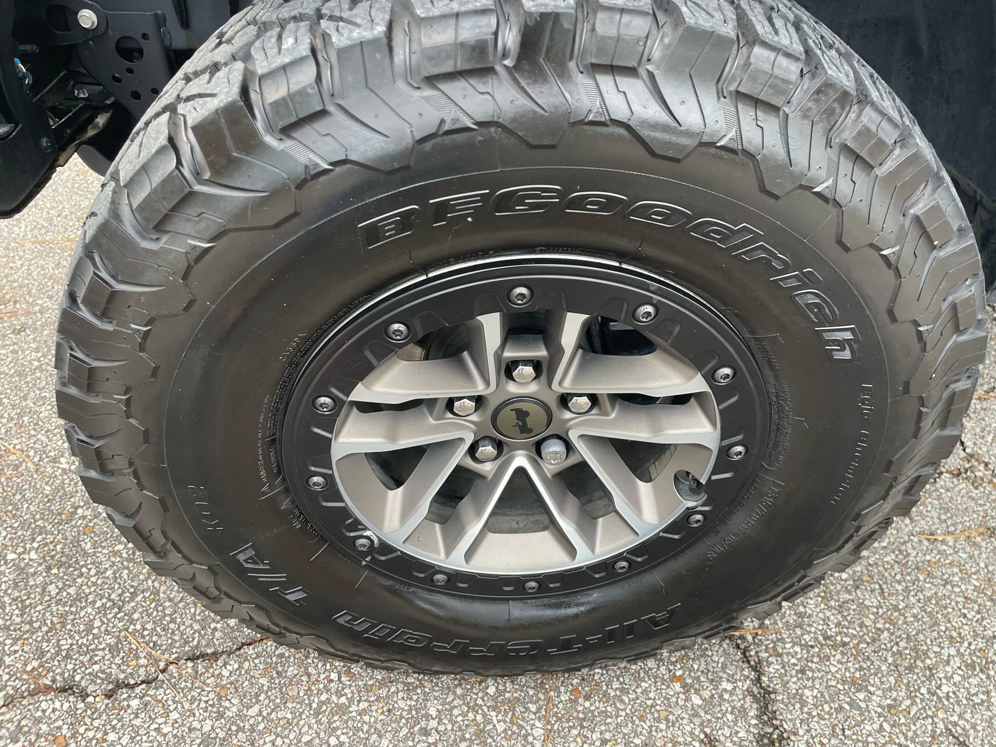 Used 2024 Jeep Wrangler Unlimited Rubicon 392 image 9