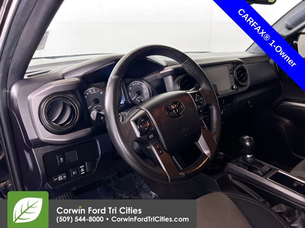 Used 2022 Toyota Tacoma TRD Off-Road w/ Technology Package AWD/4WD video 3