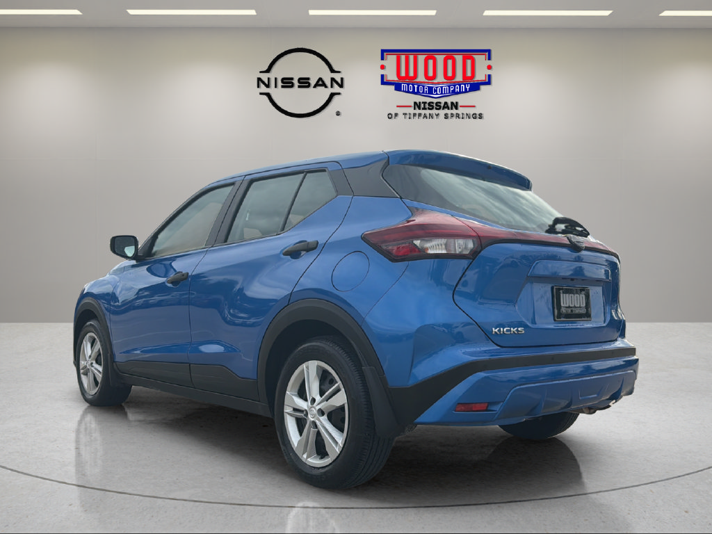 Certified 2025 Nissan Kicks Play S FWD image 4