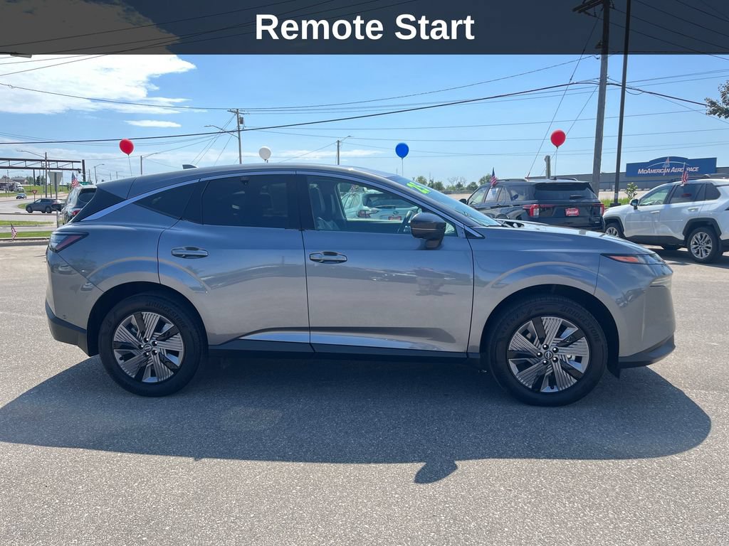 Used 2025 Nissan Murano SL AWD/4WD image 8