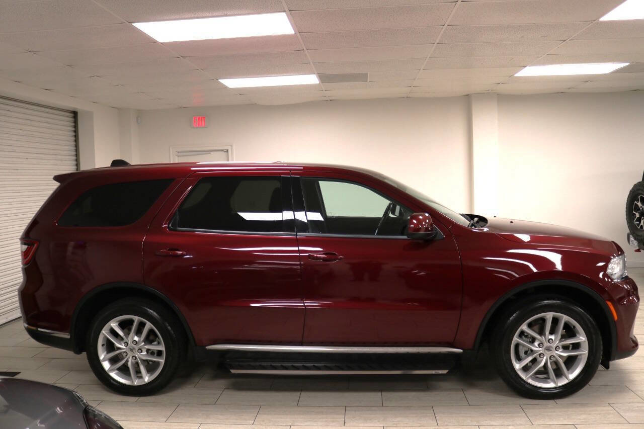 Used 2021 Dodge Durango SXT w/ 3rd Row Seating Group image 11
