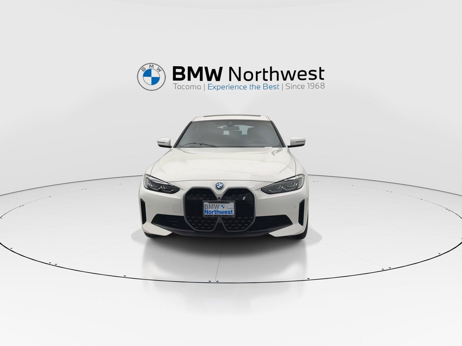 Used 2024 BMW i4 eDrive35 w/ Parking Assistance Package RWD image 8
