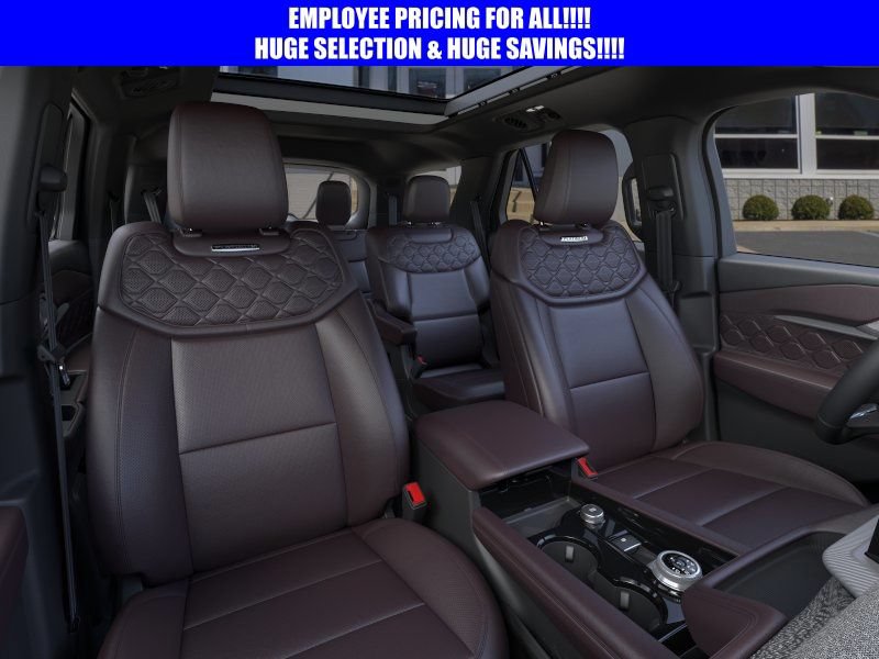 New 2026 Ford Explorer Platinum w/ LUX Leather Package AWD/4WD image 10