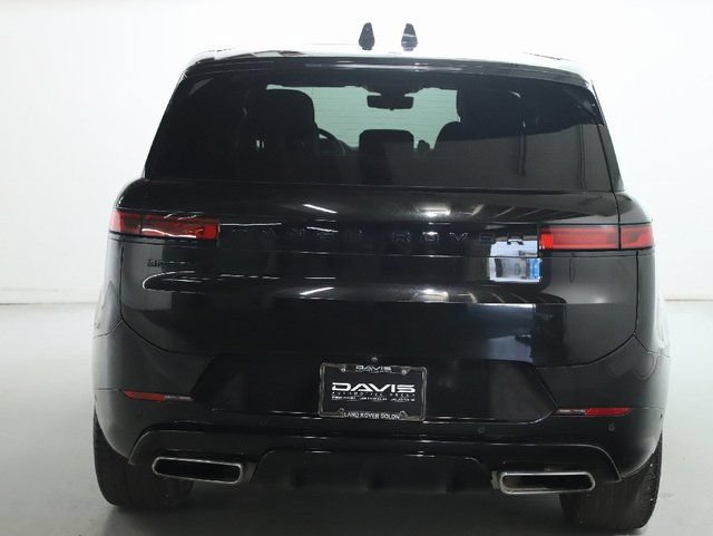 Used 2024 Land Rover Range Rover Sport Dynamic SE AWD/4WD image 7