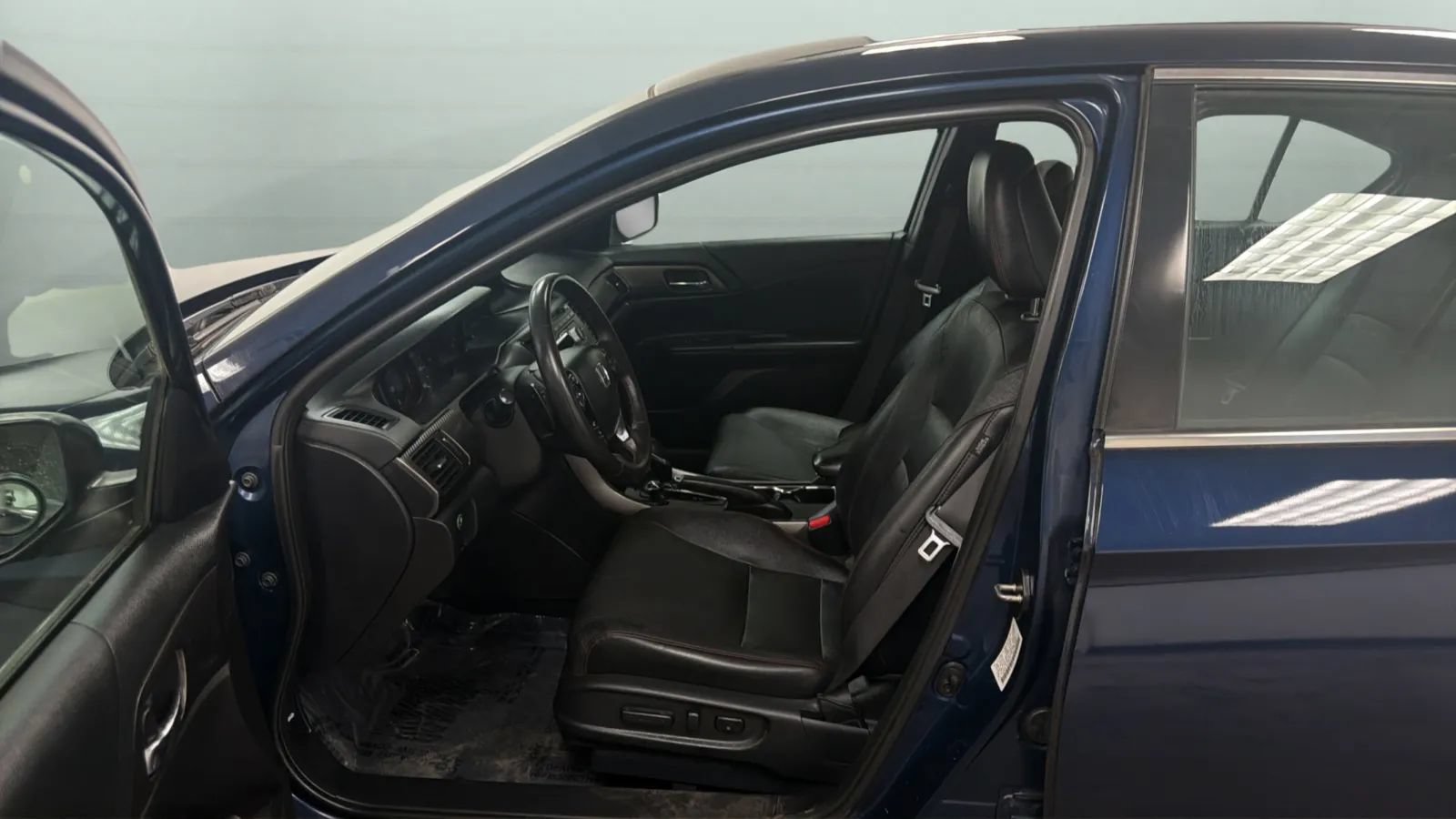 Used 2017 Honda Accord Sport Special Edition image 20