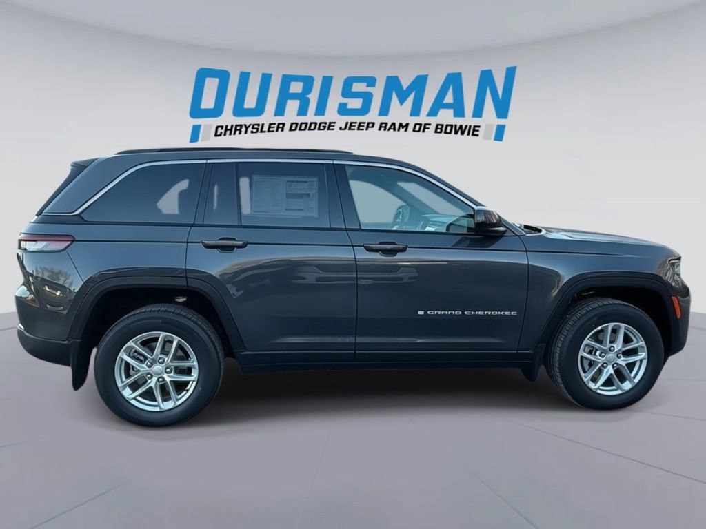 New 2025 Jeep Grand Cherokee Laredo X w/ Luxury Tech Group I image 7