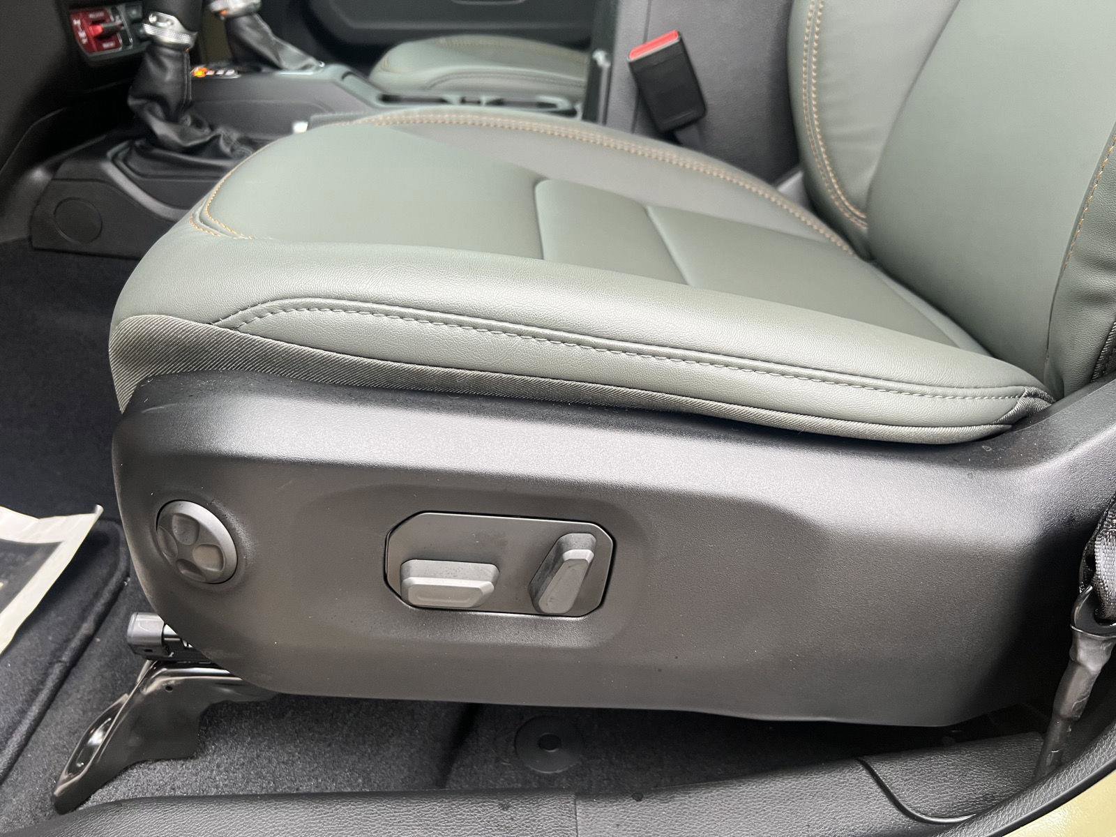 New 2026 Jeep Gladiator Mojave image 12