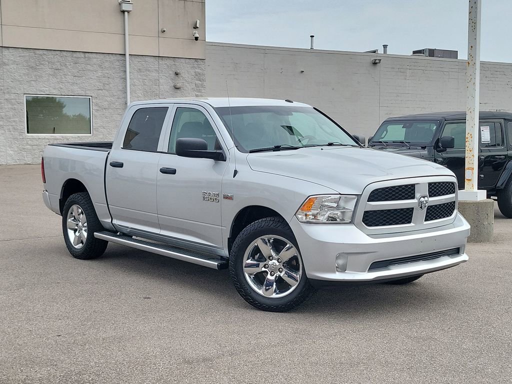 Used 2017 RAM 1500 Express AWD/4WD image 26