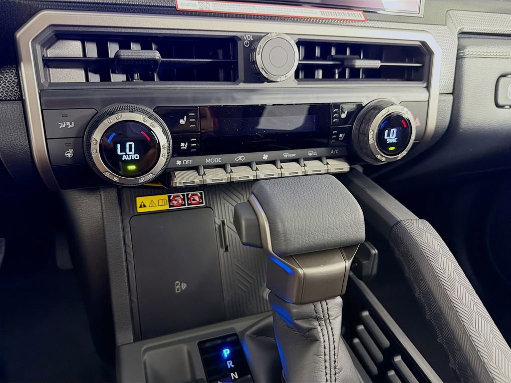 New 2026 Toyota 4Runner Limited AWD/4WD image 19