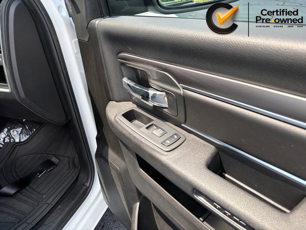 Certified 2022 RAM 1500 Warlock AWD/4WD image 28