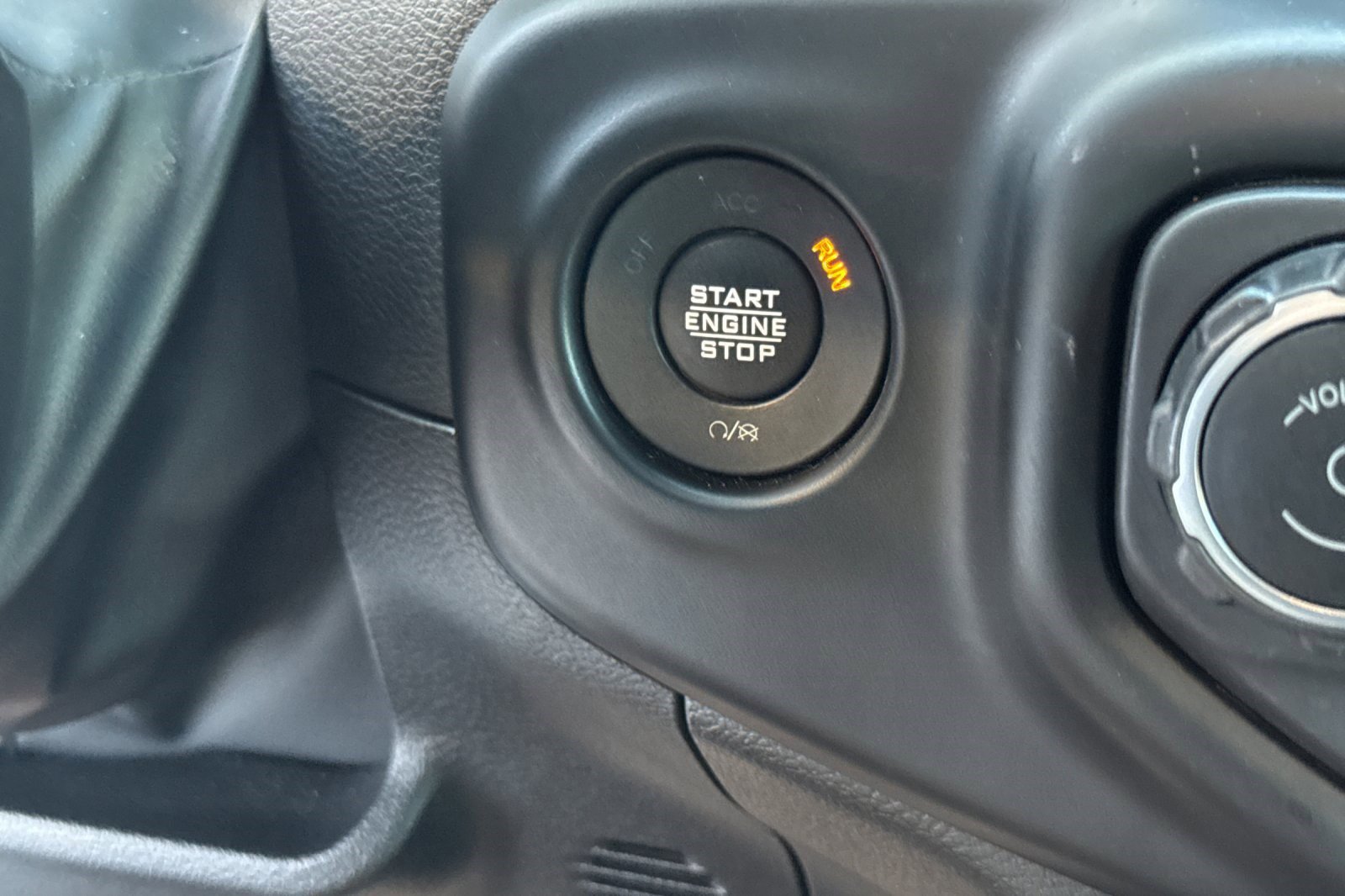 Used 2023 Jeep Wrangler Rubicon 392 w/ Trailer Tow Package image 34