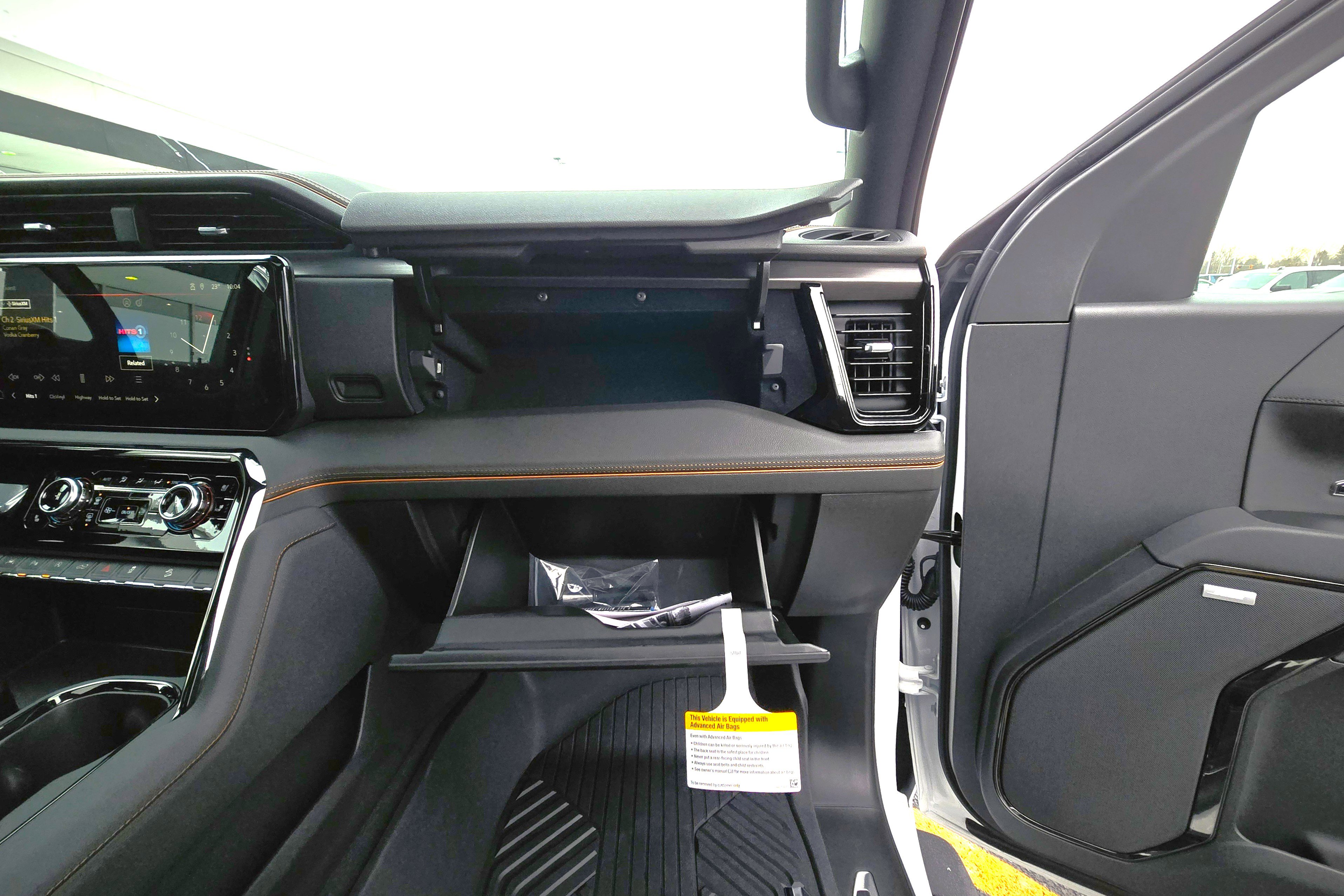 New 2026 GMC Sierra 1500 AT4 w/ AT4 Premium Package image 32