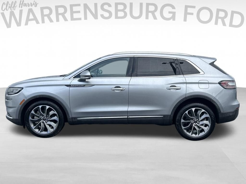 Used 2022 Lincoln Nautilus Reserve w/ Luxury Package AWD/4WD image 5