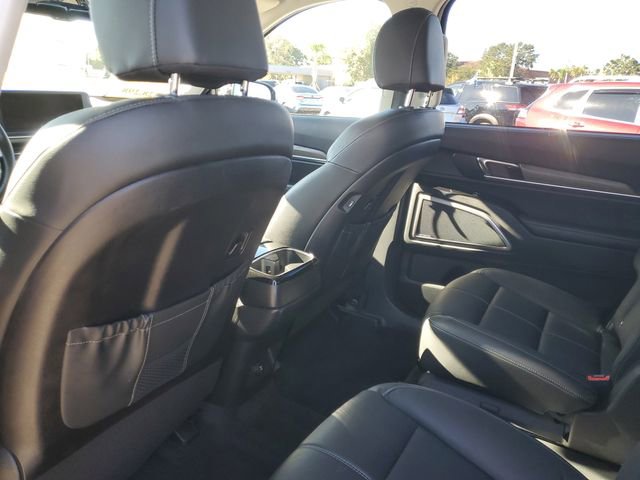 Used 2021 Kia Telluride EX w/ EX Premium Package image 12