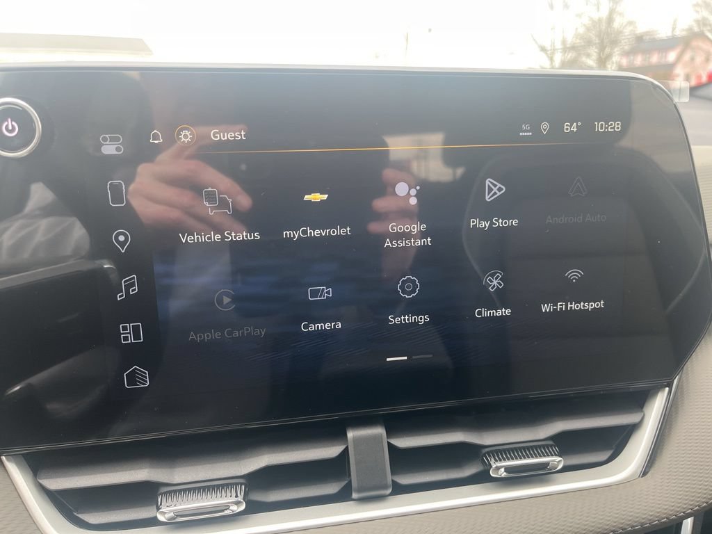 New 2026 Chevrolet Equinox LT w/ Convenience Package II FWD image 22