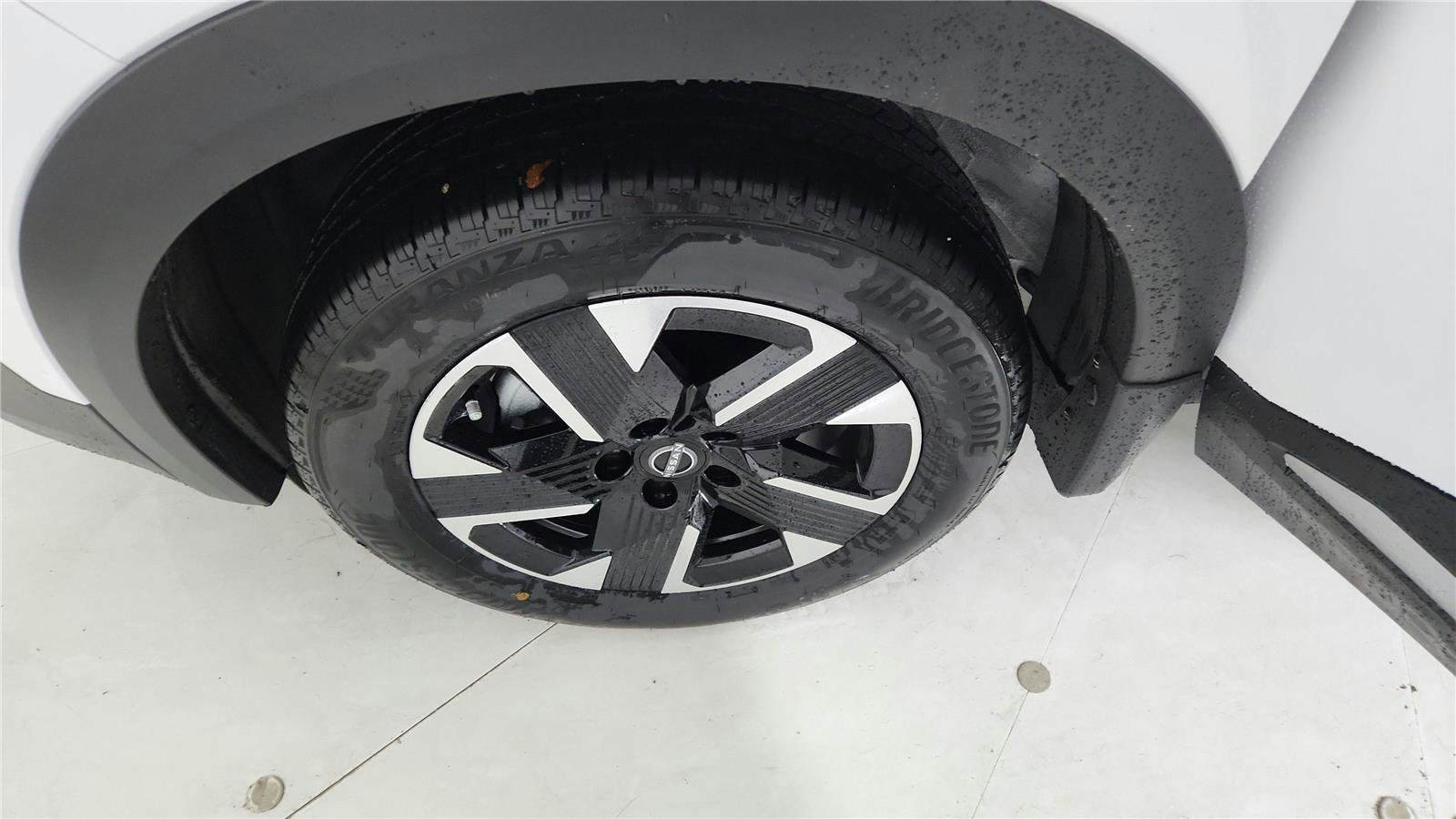 New 2026 Nissan Kicks SV w/ Charging Package image 34