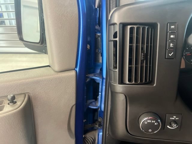 Certified 2019 Chevrolet Express 2500 w/ Communications Package RWD image 11