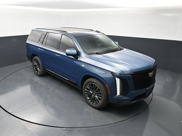 Used 2025 Cadillac Escalade Sport Platinum w/ LPO, Floor Liner Package AWD/4WD image 19