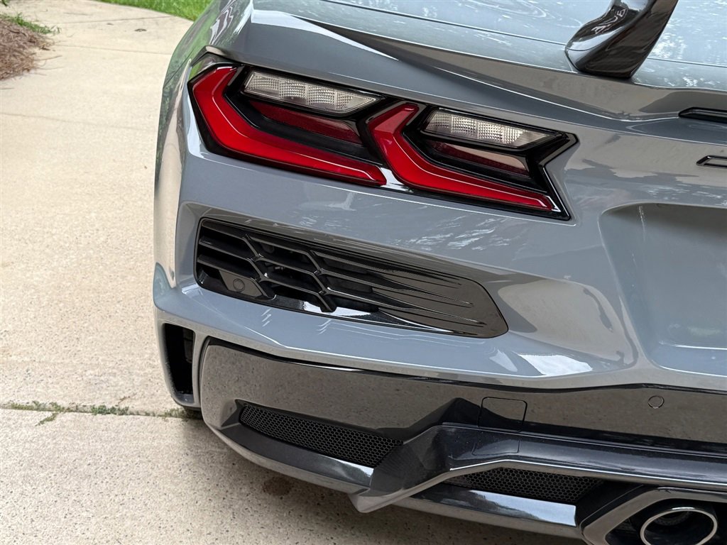 Used 2025 Chevrolet Corvette ZR1 w/ ZR1 Carbon Fiber Aero Package image 45