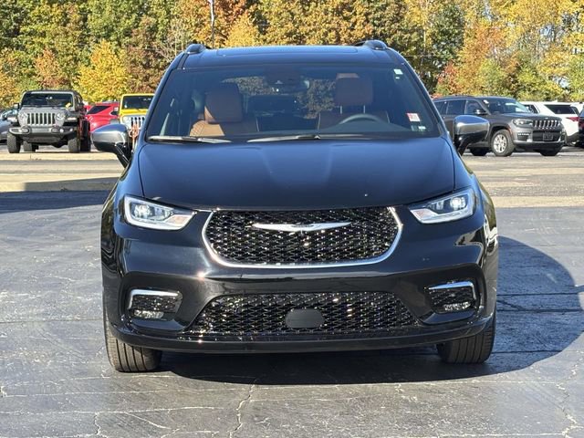 New 2026 Chrysler Pacifica Pinnacle image 35