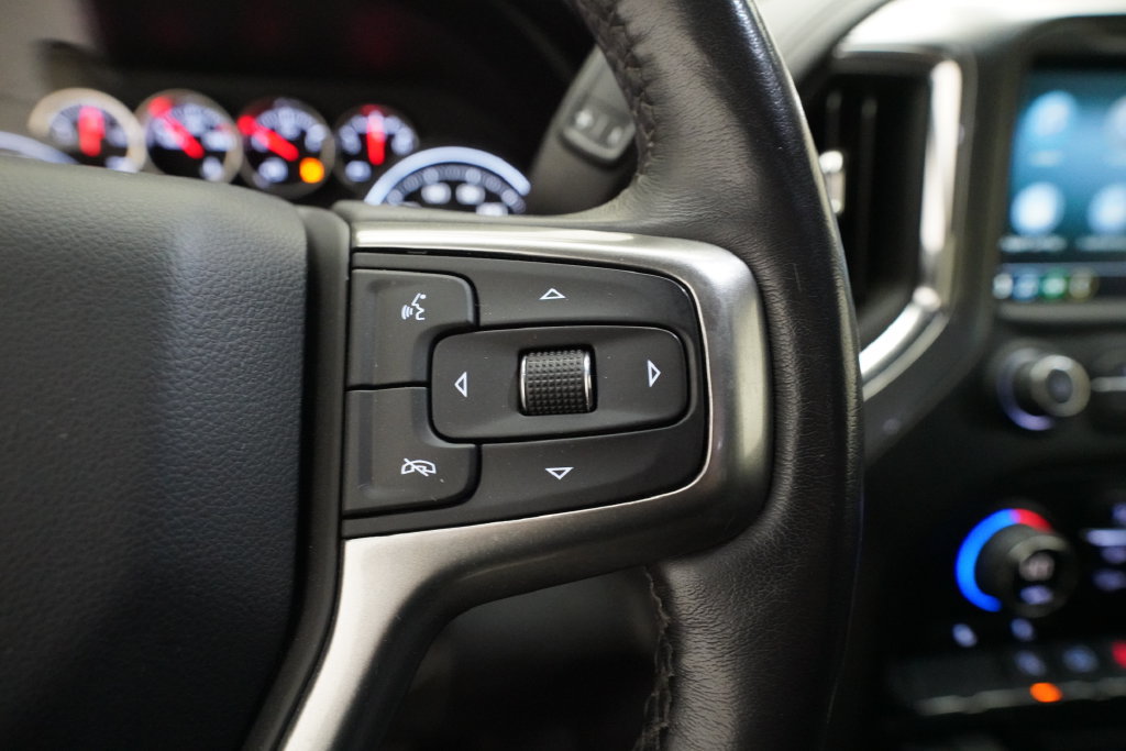 Used 2021 Chevrolet Silverado 1500 RST AWD/4WD image 18