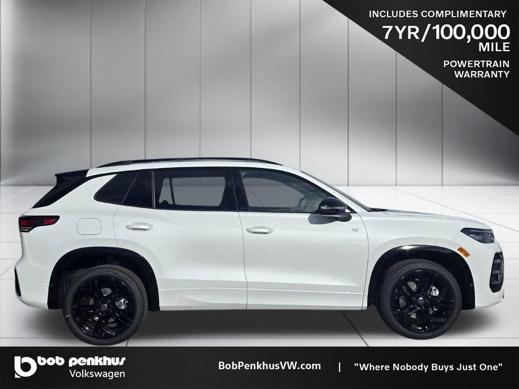 New 2026 Volkswagen Tiguan SE R-Line image 29