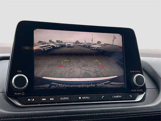 Used 2023 Nissan Rogue SV image 13