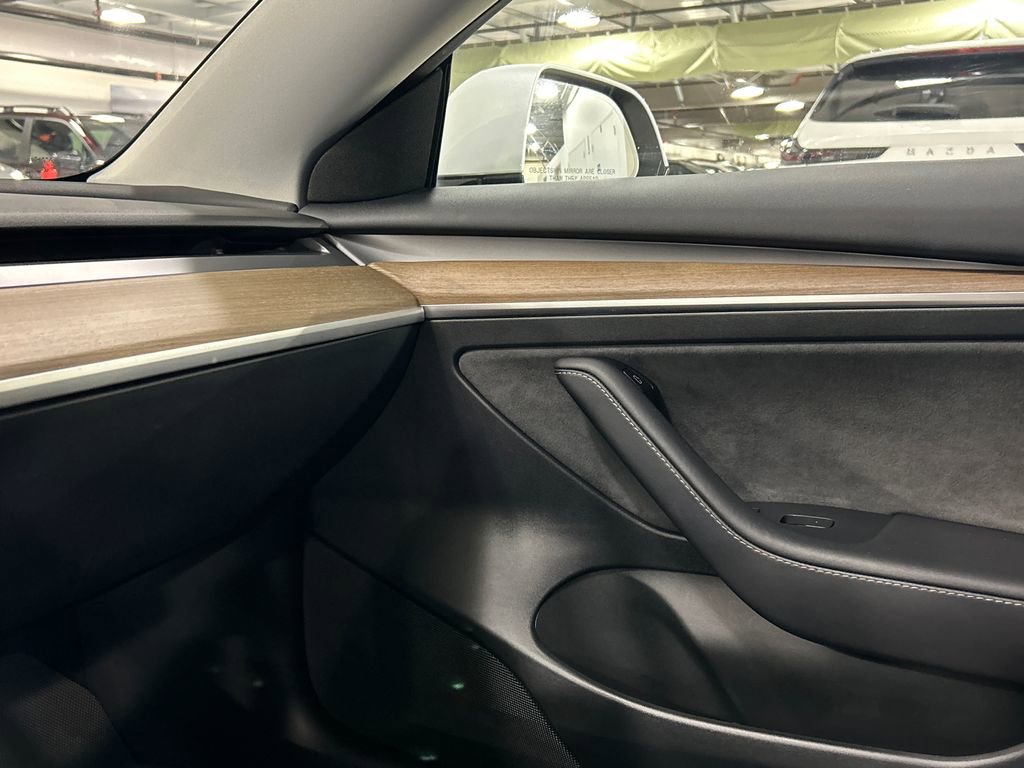 Used 2023 Tesla Model 3 Performance image 19
