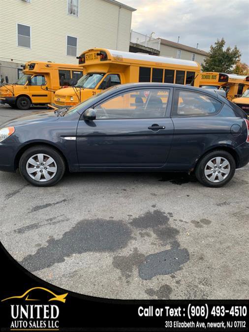 Used 2008 Hyundai Accent GS image 3