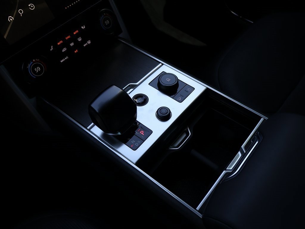 Used 2023 Land Rover Range Rover SV image 27