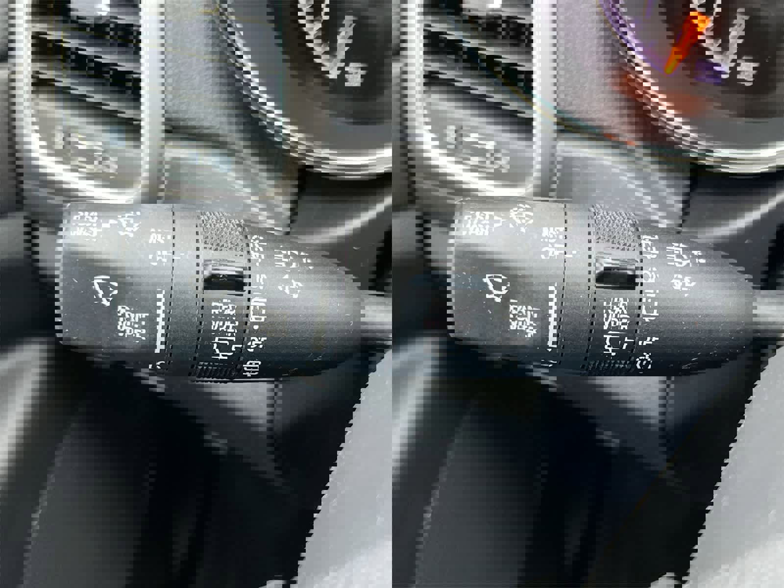 Used 2018 Jeep Grand Cherokee Laredo image 25